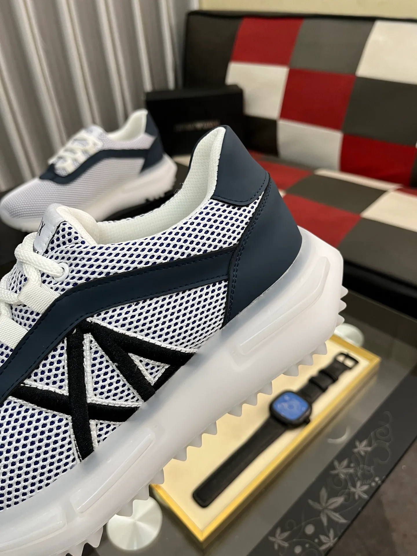 Men's Men's Shoes💰458⌚️⌚️Dior unique modern style sneakers. Counter purchasing 🏃casual leather shoes😍😍 original cowhide leather imported from Italy (refuses to discolor and grind feet) soles: original soles specially provided by the original factory, super cool😍 lace up and walk with wind👍 style design ⚠️ super comfortable and wear-resistant original soles. Just like shooting the real thing 🎬The real thing is better Code number: 38-443️⃣Colors available